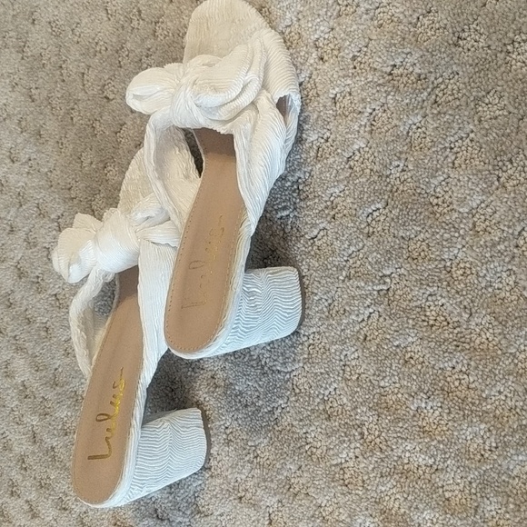 LuLus Dorothea Ivory Kodded kitten heel - Picture 8 of 8